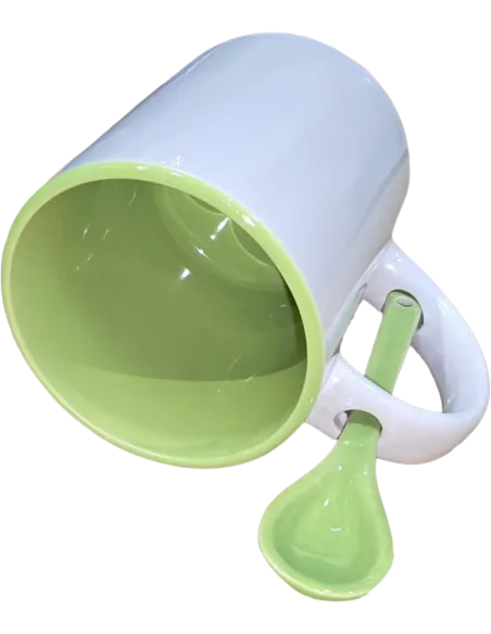 Taza con cucharilla verde